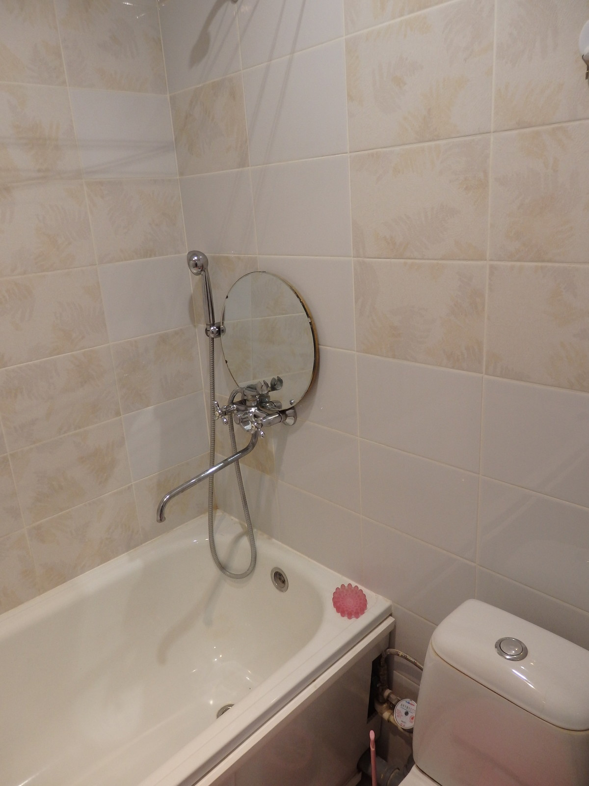 Квартира под сдачу в хрущевке.