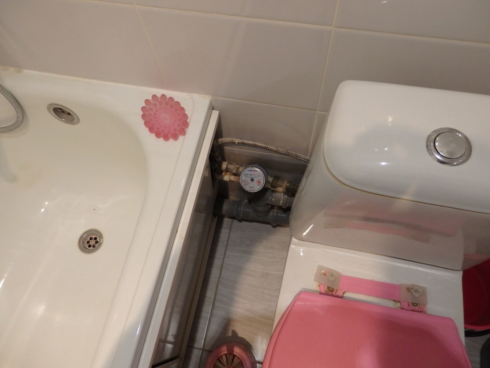 Квартира под сдачу в хрущевке.