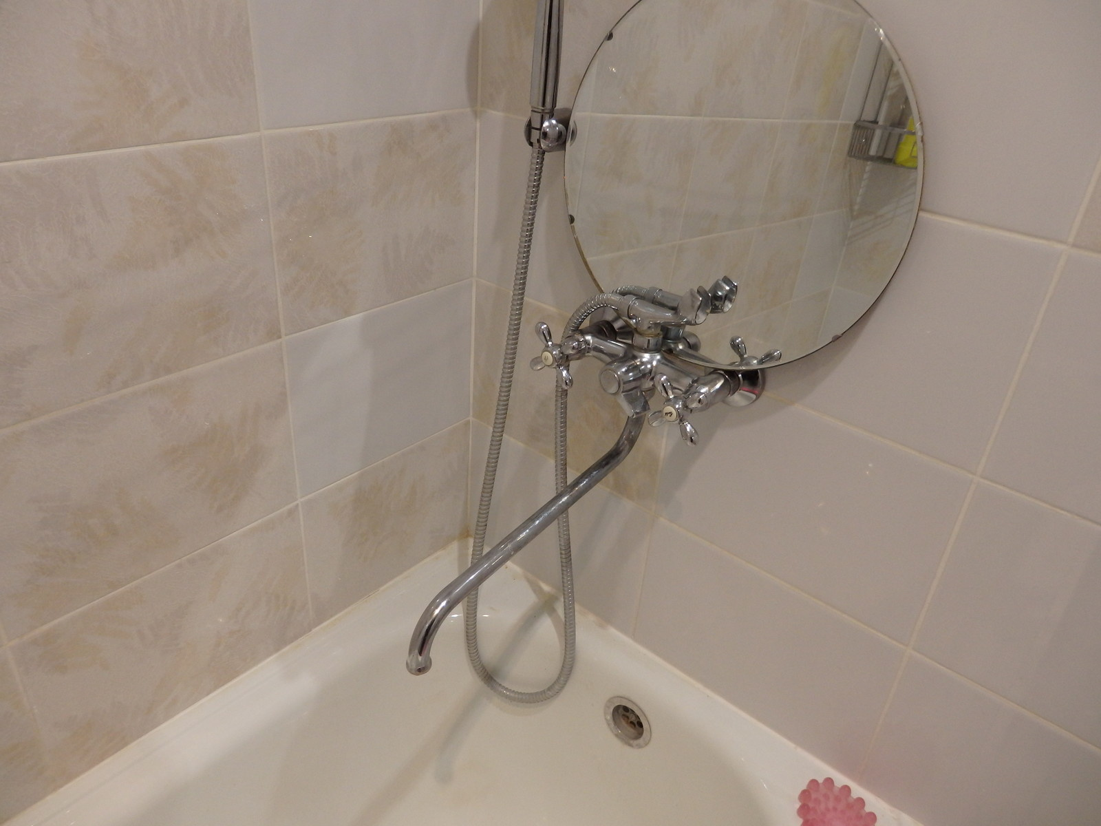 Квартира под сдачу в хрущевке.