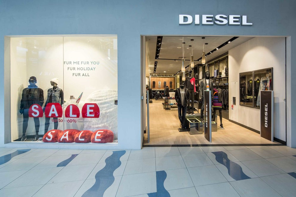 Diesel — Освещение для магазина денима