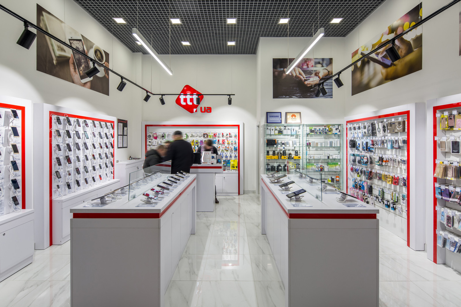 ttt — Освещение для магазина смартфонов и аксессуаров