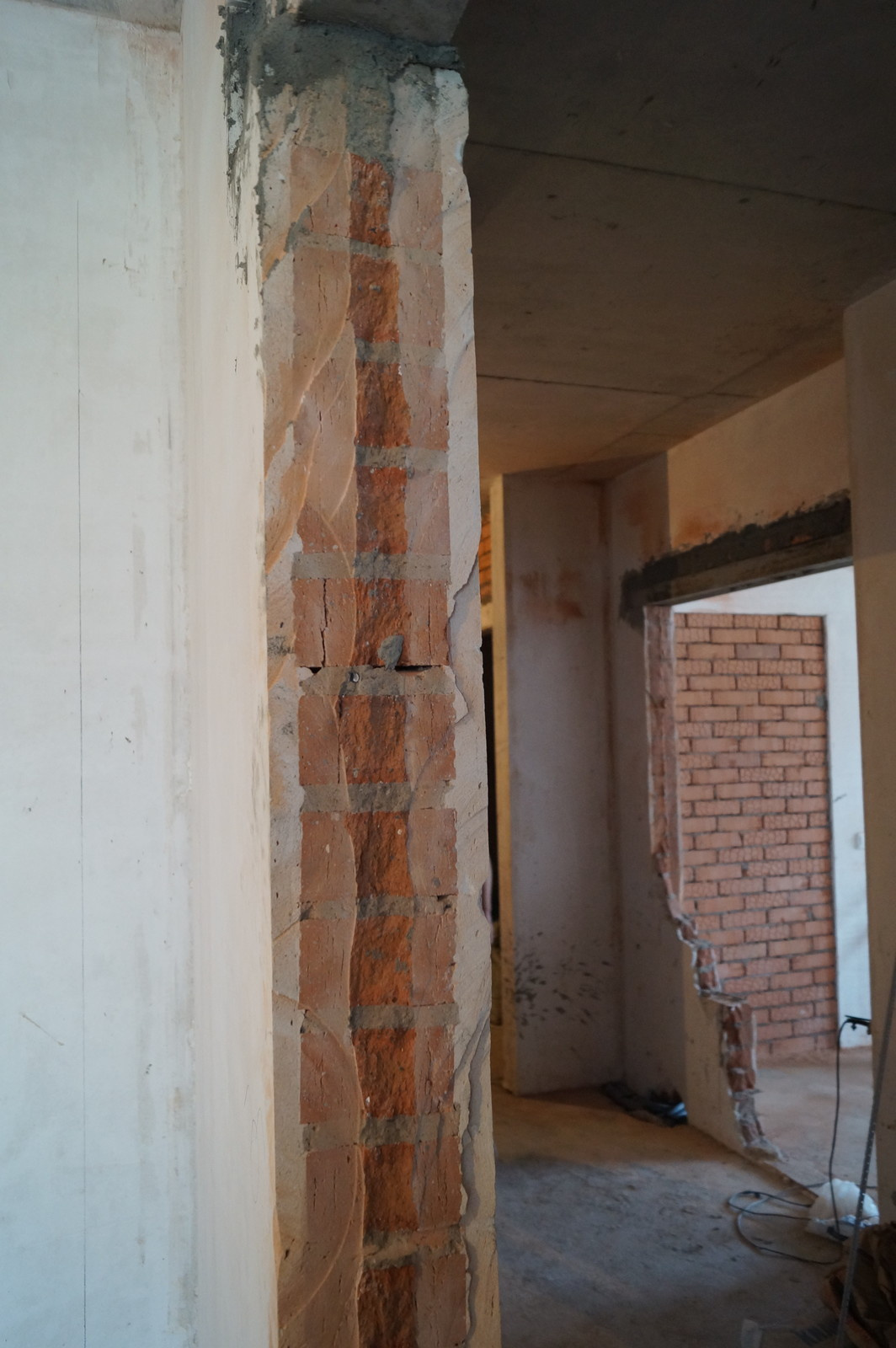 Технадзор качества выравнивания стен и потолка