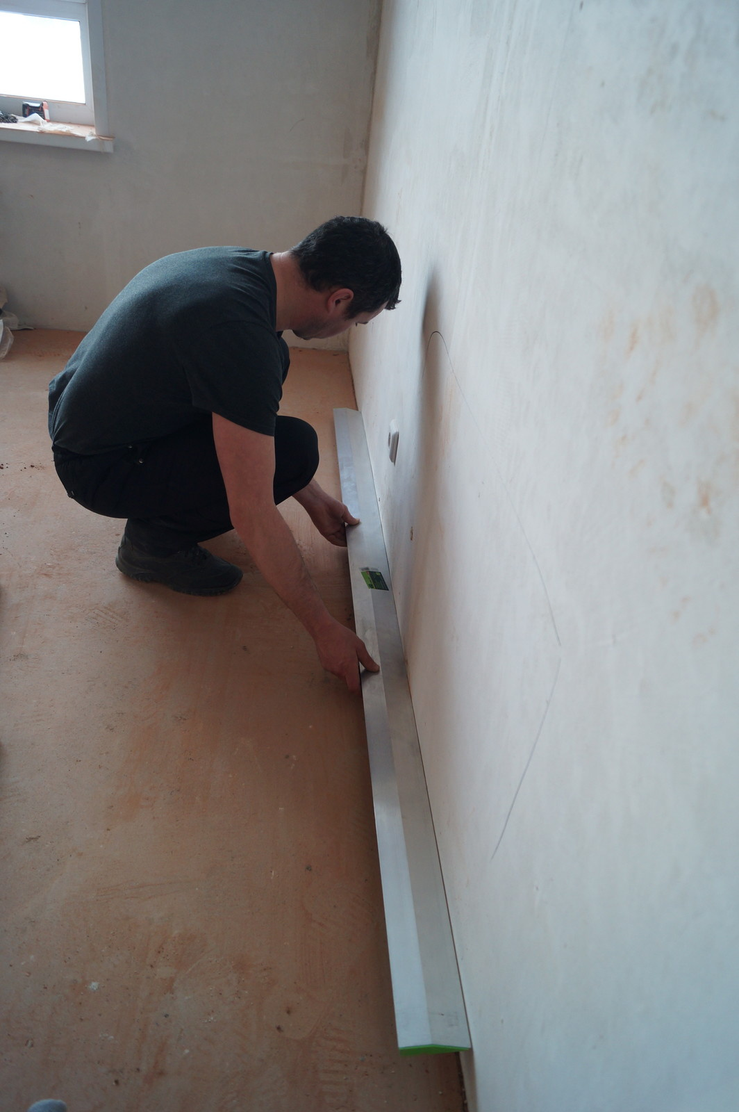 Технадзор качества выравнивания стен и потолка