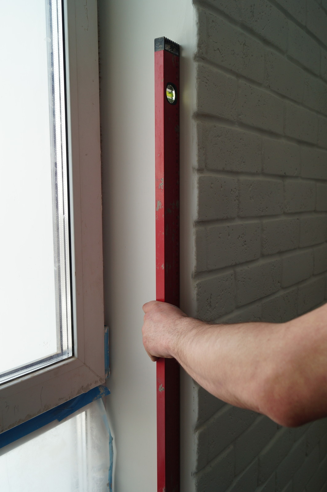 Технадзор качества выравнивания стен и потолка