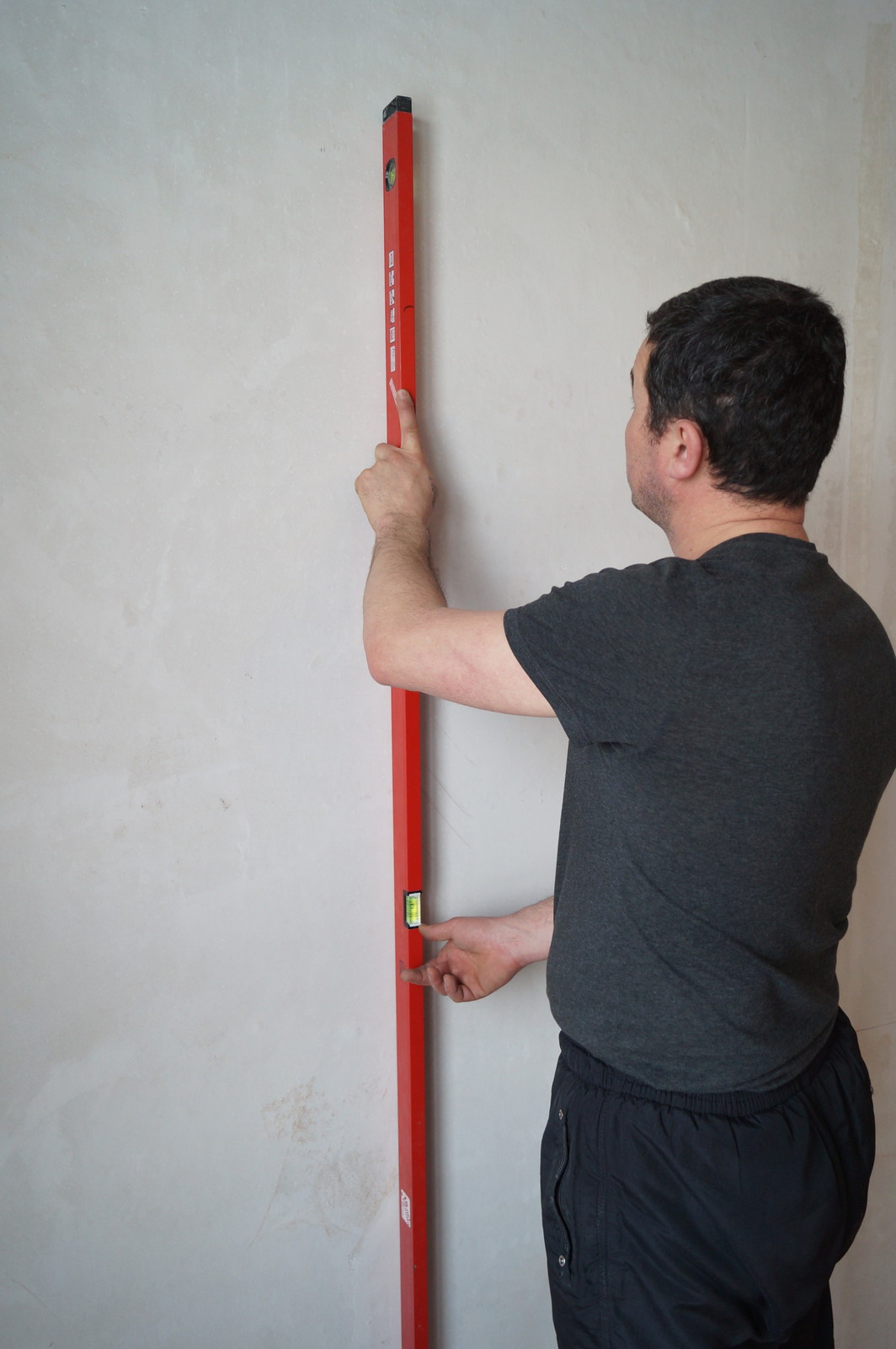 Технадзор качества выравнивания стен и потолка