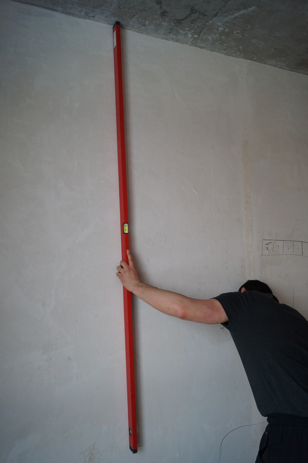 Технадзор качества выравнивания стен и потолка