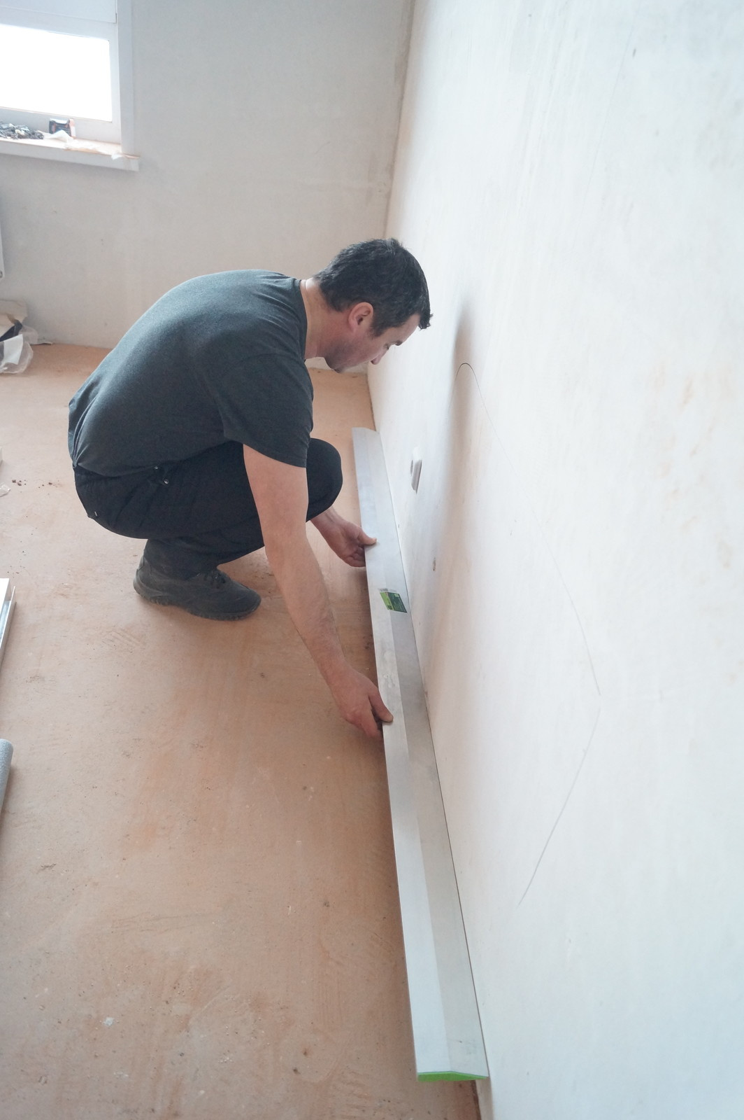 Технадзор качества выравнивания стен и потолка