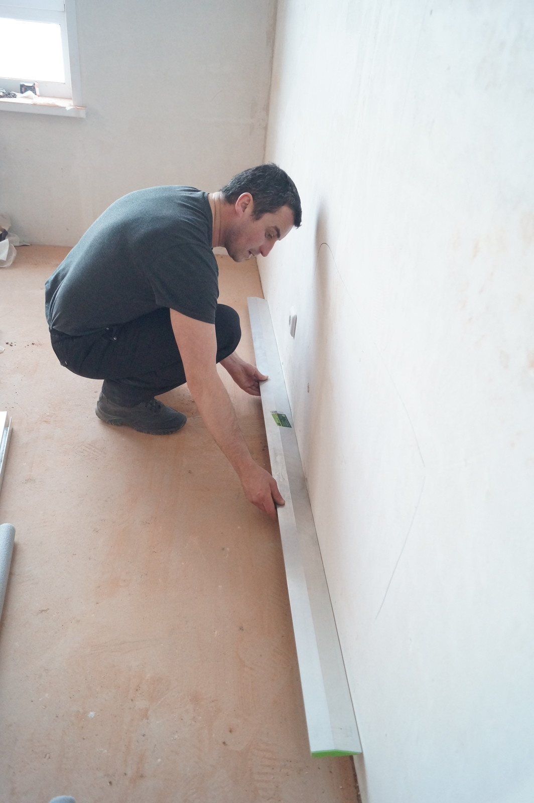 Технадзор качества выравнивания стен и потолка