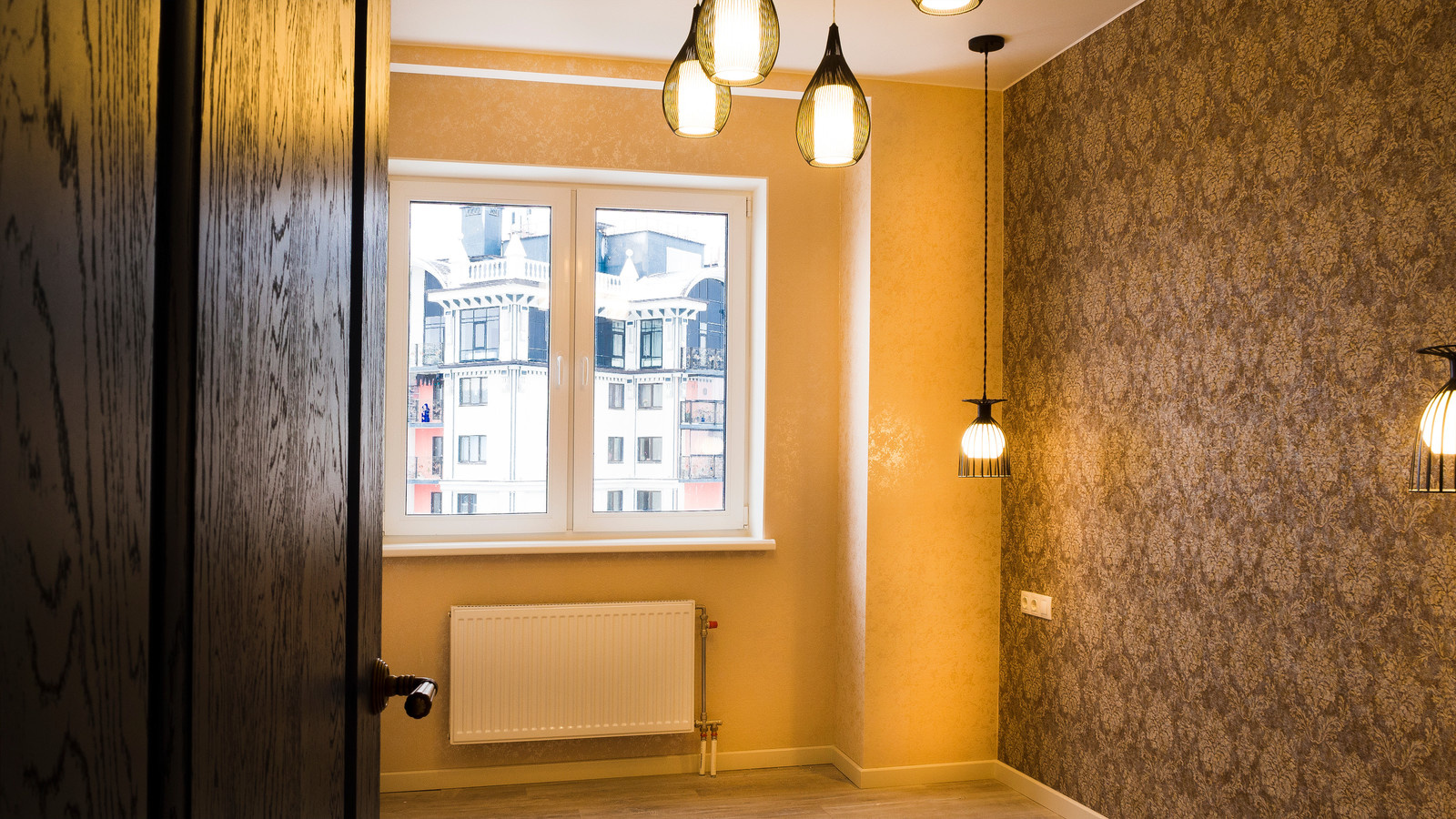 Квартира с одной спальней 60 м2