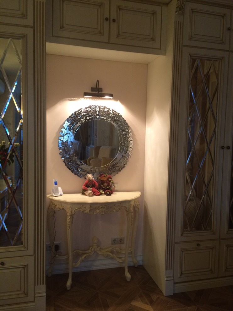 Квартира в классическом стиле.Парк Победы.(фото реализации)