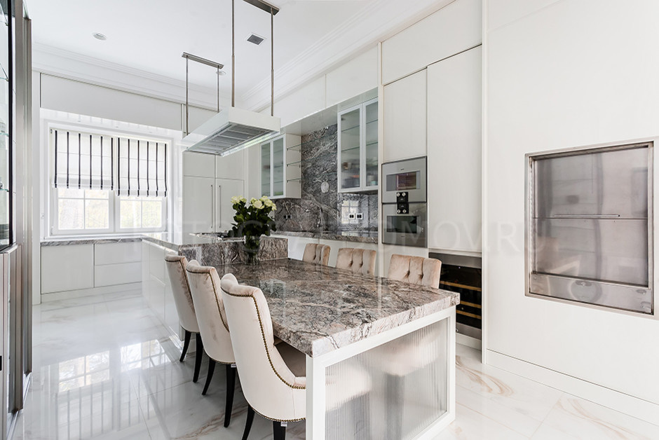 Роскошный дом на Рублевском шоссе