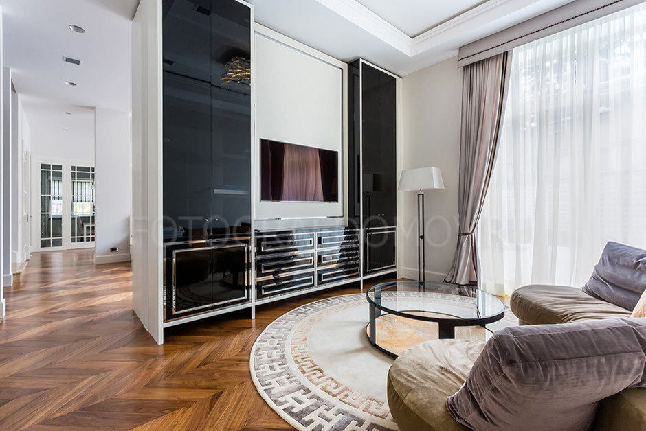 Роскошный дом на Рублевском шоссе