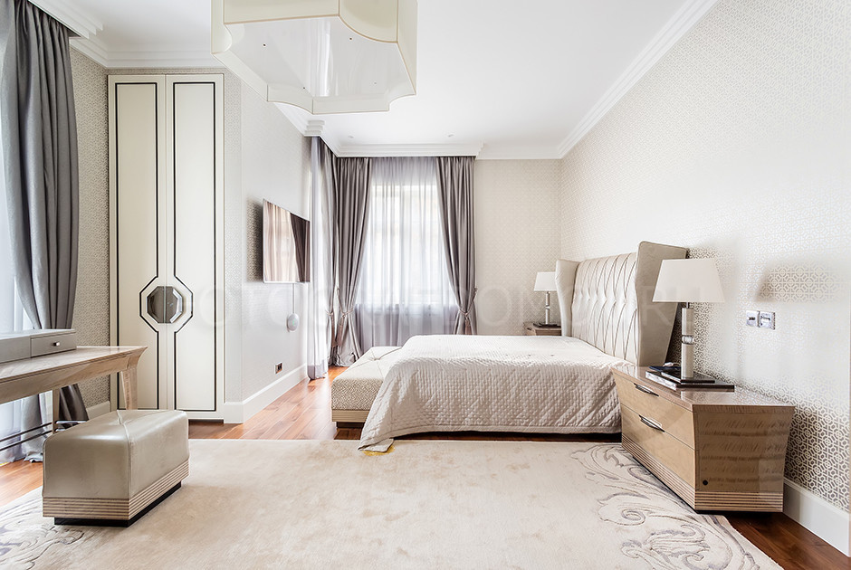 Роскошный дом на Рублевском шоссе