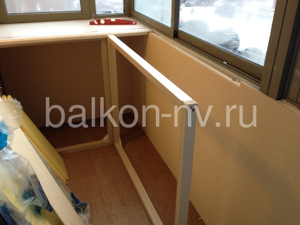 Обложка проекта: Шкафчики на балкон