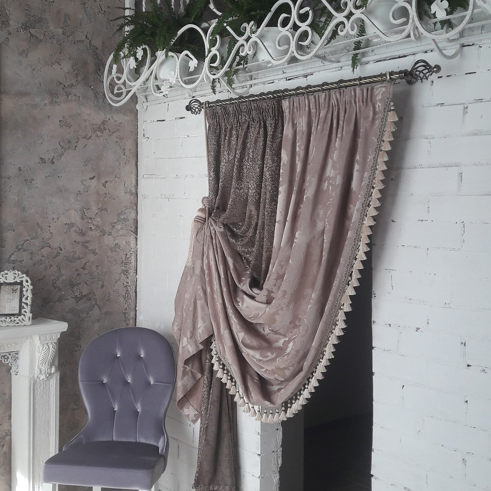 Двухэтажная спальня в загородном доме