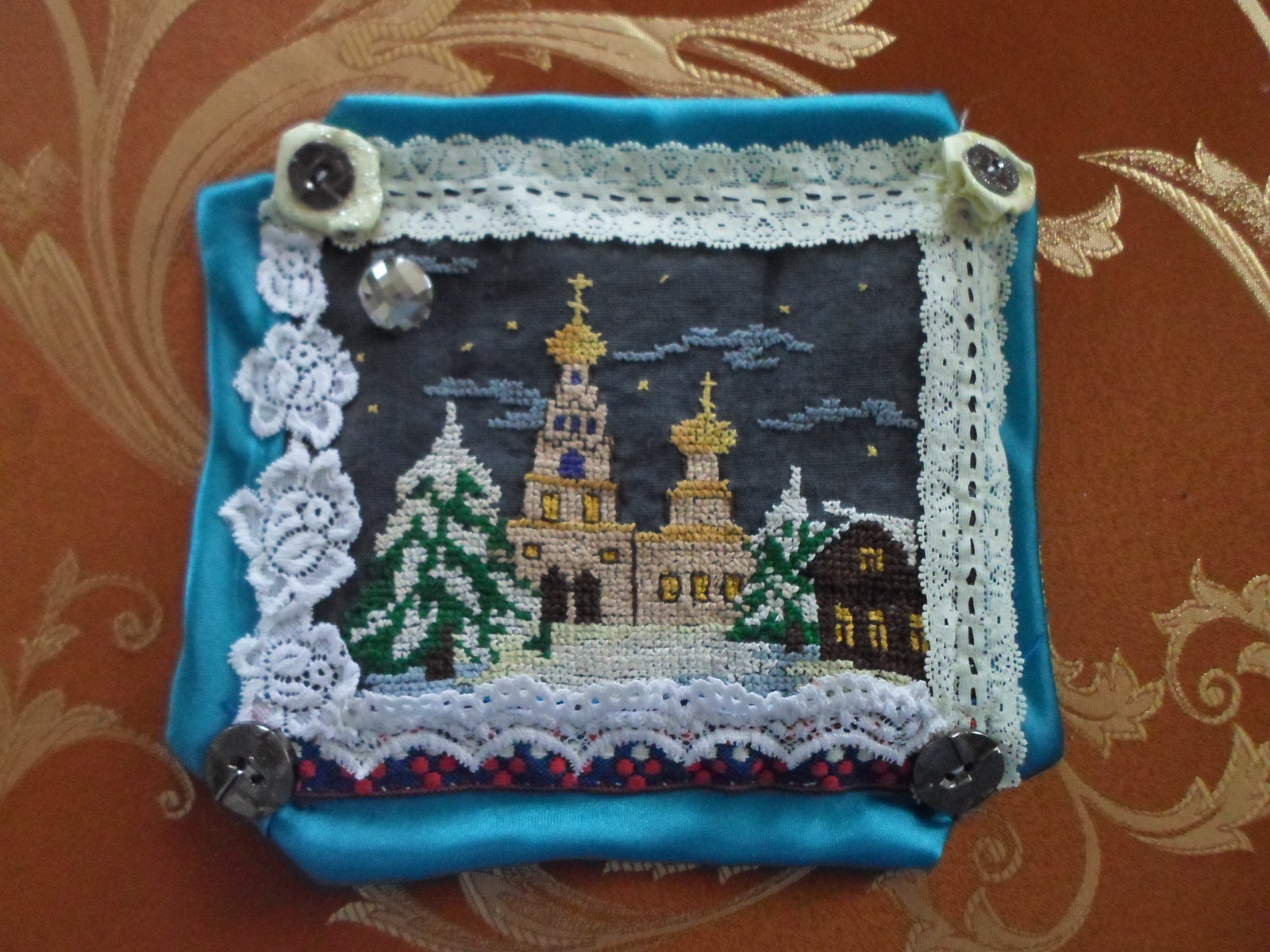 Обложка проекта: Уютный деревенский дом