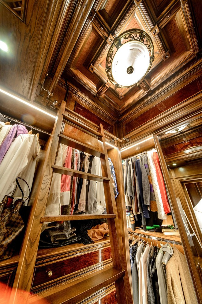 Гардеробная "шкатулка" из дерева