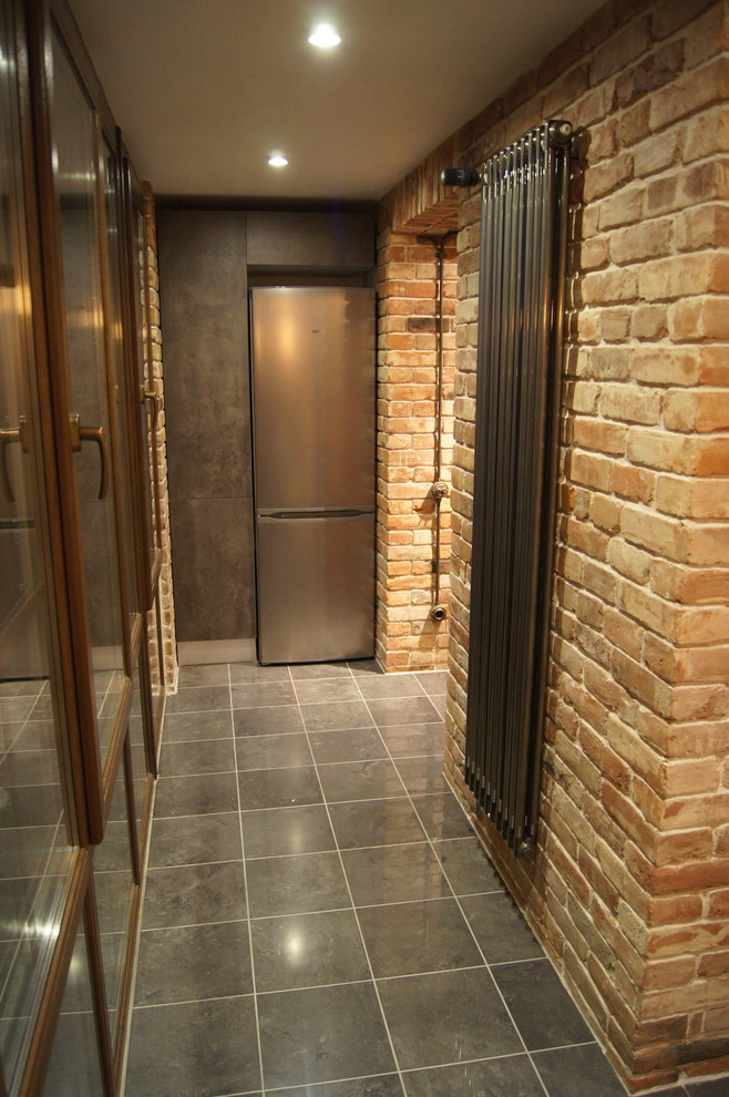 Примеры применения старинного кирпича