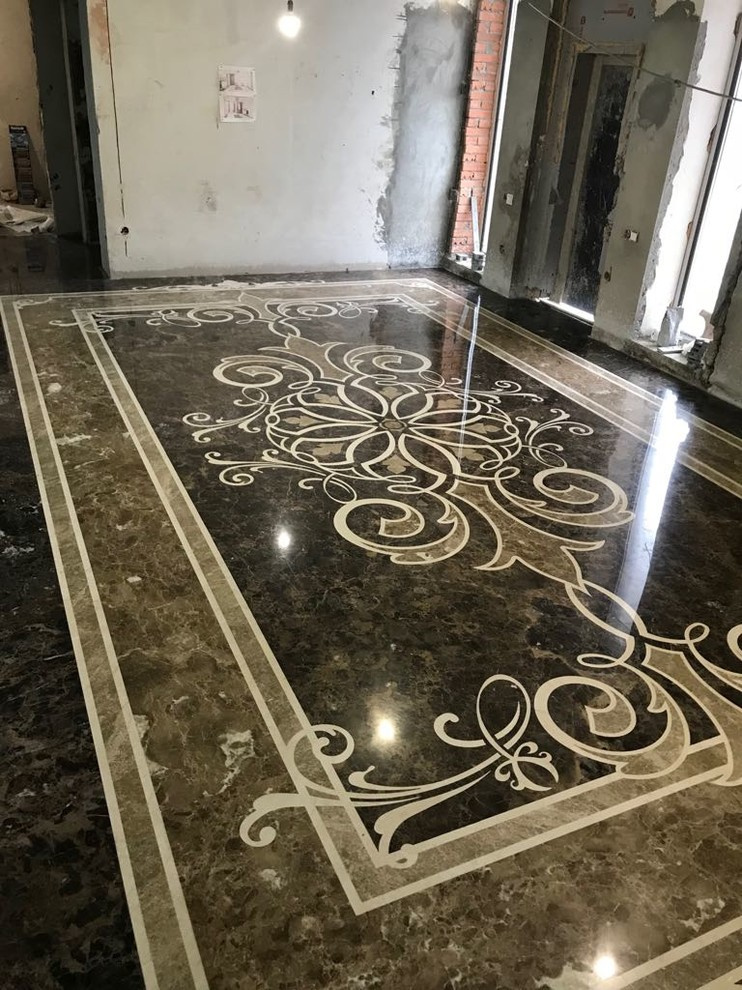 Художественное пано, полы, лестница на основе испанского мрамора imperador dark