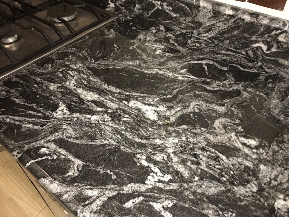 Обложка проекта: Столешница PARADISO BASH гранит бразилия