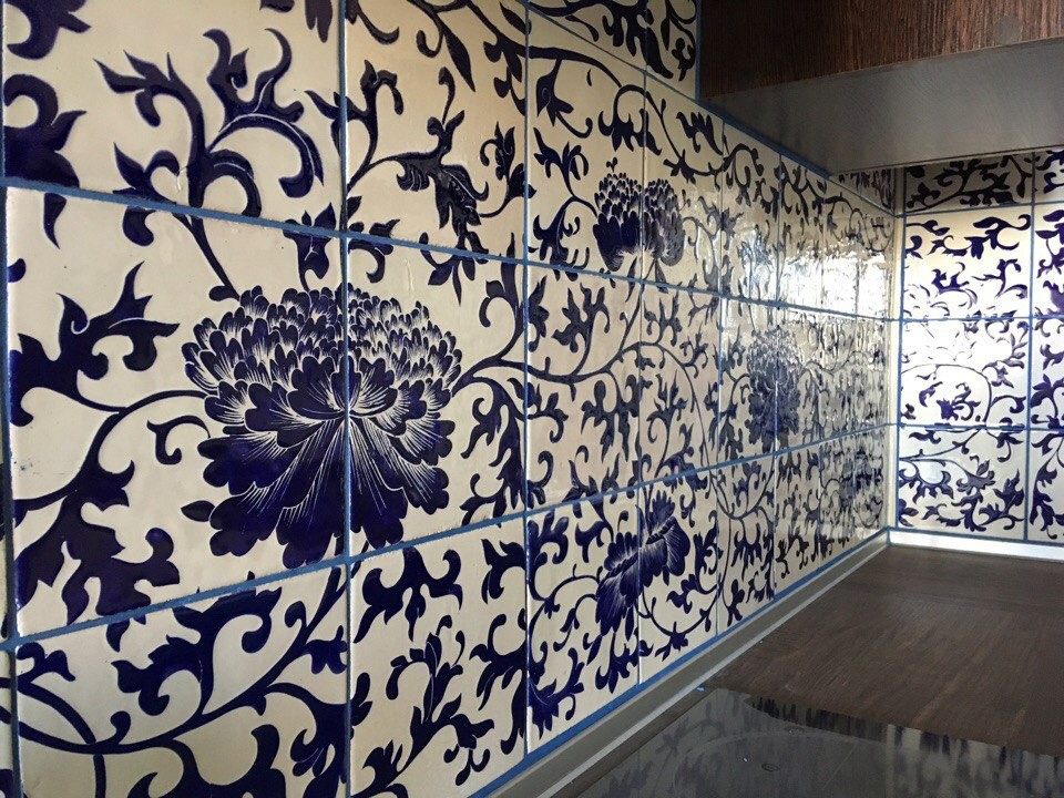 Фартук с использованием старинного китайского орнамента.