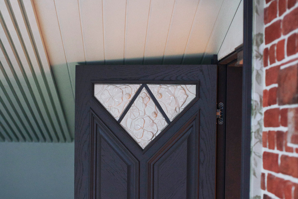 Дверные вставки с цветами настурции