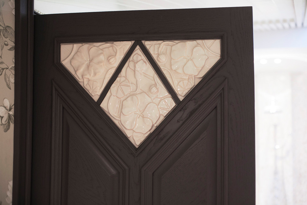 Дверные вставки с цветами настурции