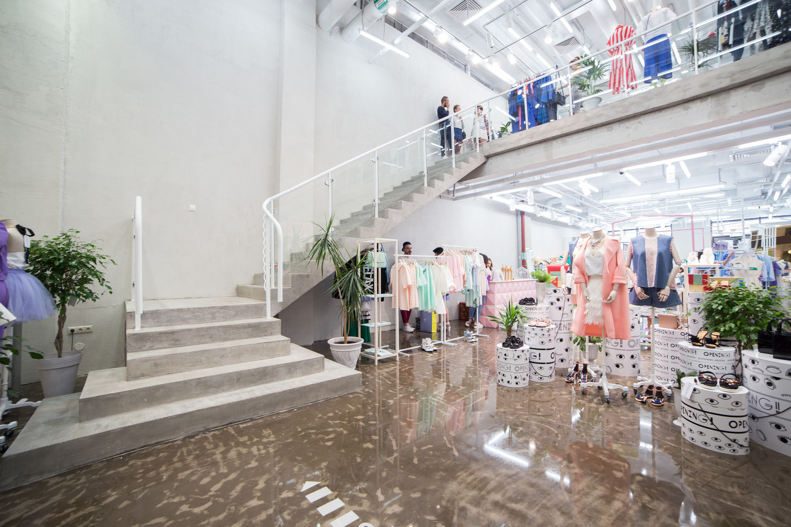 Concept-store "OPENING"