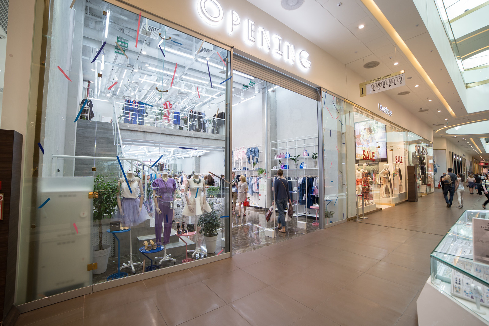 Concept-store "OPENING"