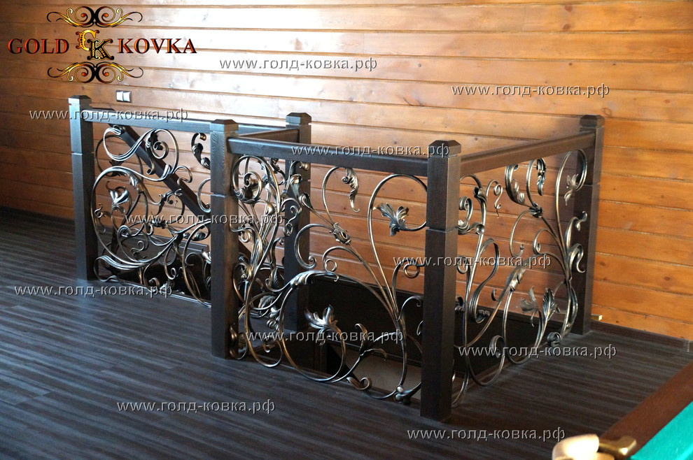 Лестничный марш (перила внутри дома)