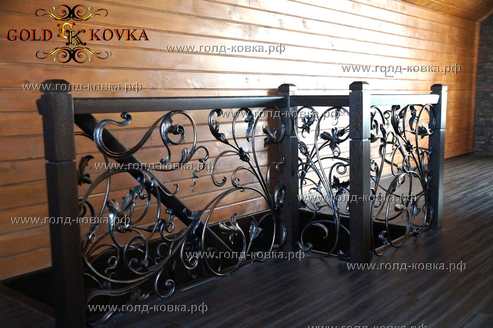 Лестничный марш (перила внутри дома)