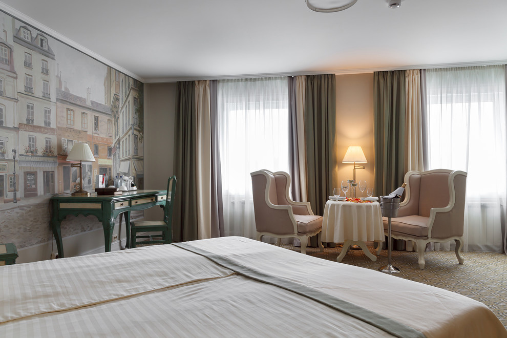 Отель Реноме