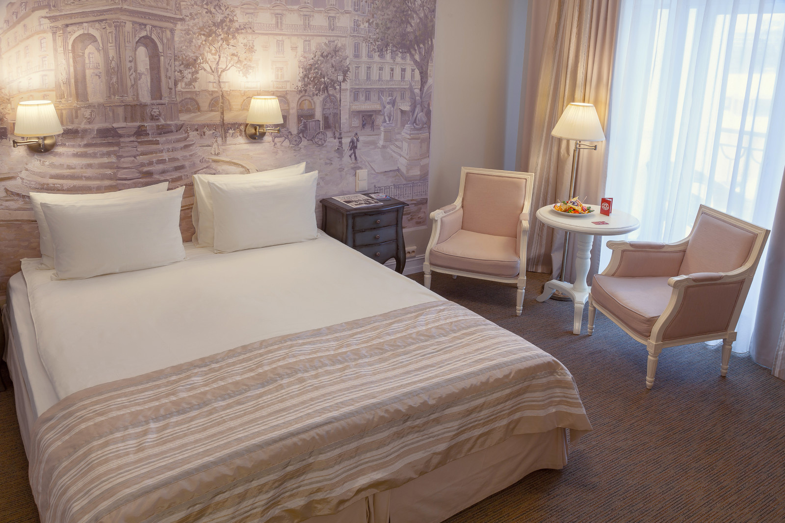 Отель Реноме