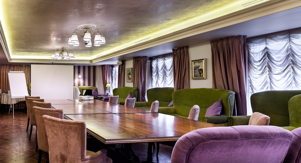 Конференц-зал ресторана "Крюшон"