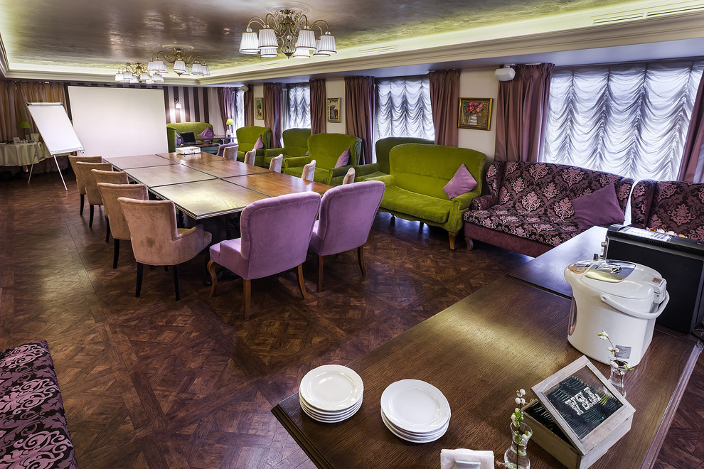 Конференц-зал ресторана "Крюшон"