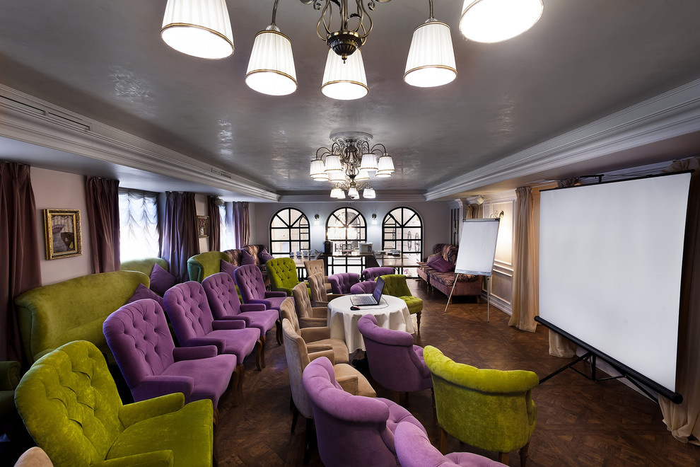 Конференц-зал ресторана "Крюшон"