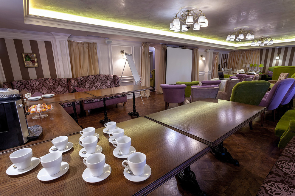 Конференц-зал ресторана "Крюшон"