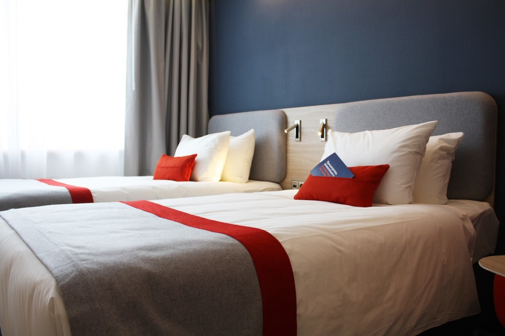 Отель Holiday Inn Express Москва Шереметьево