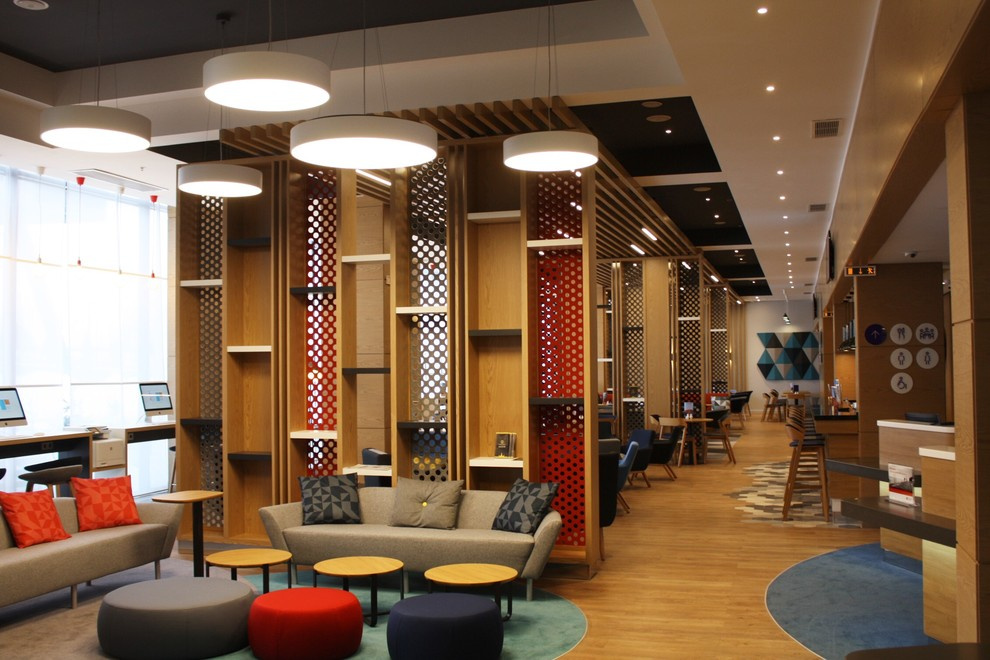 Отель Holiday Inn Express Москва Шереметьево