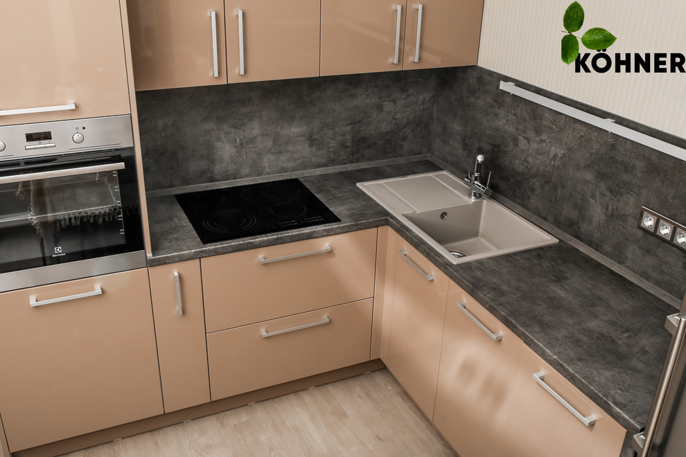 Кухня в стиле Хай-Тек