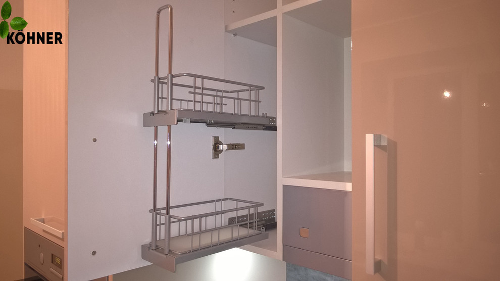 Кухня в стиле Хай-Тек