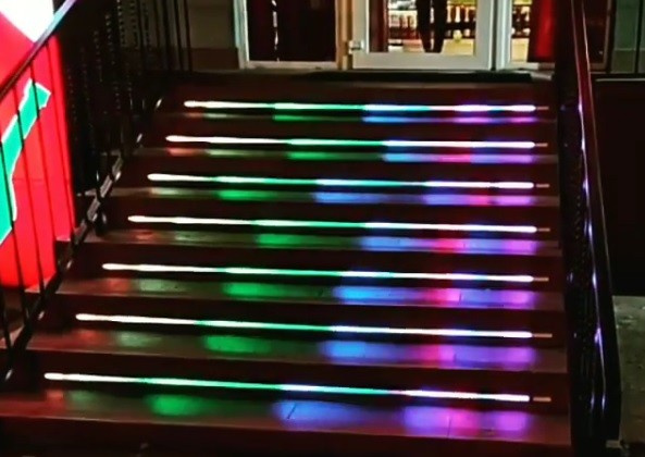 Светодинамическая подсветка ступеней