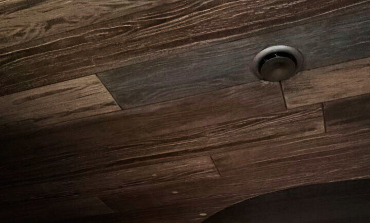 Декоративное дерево из штукатурки