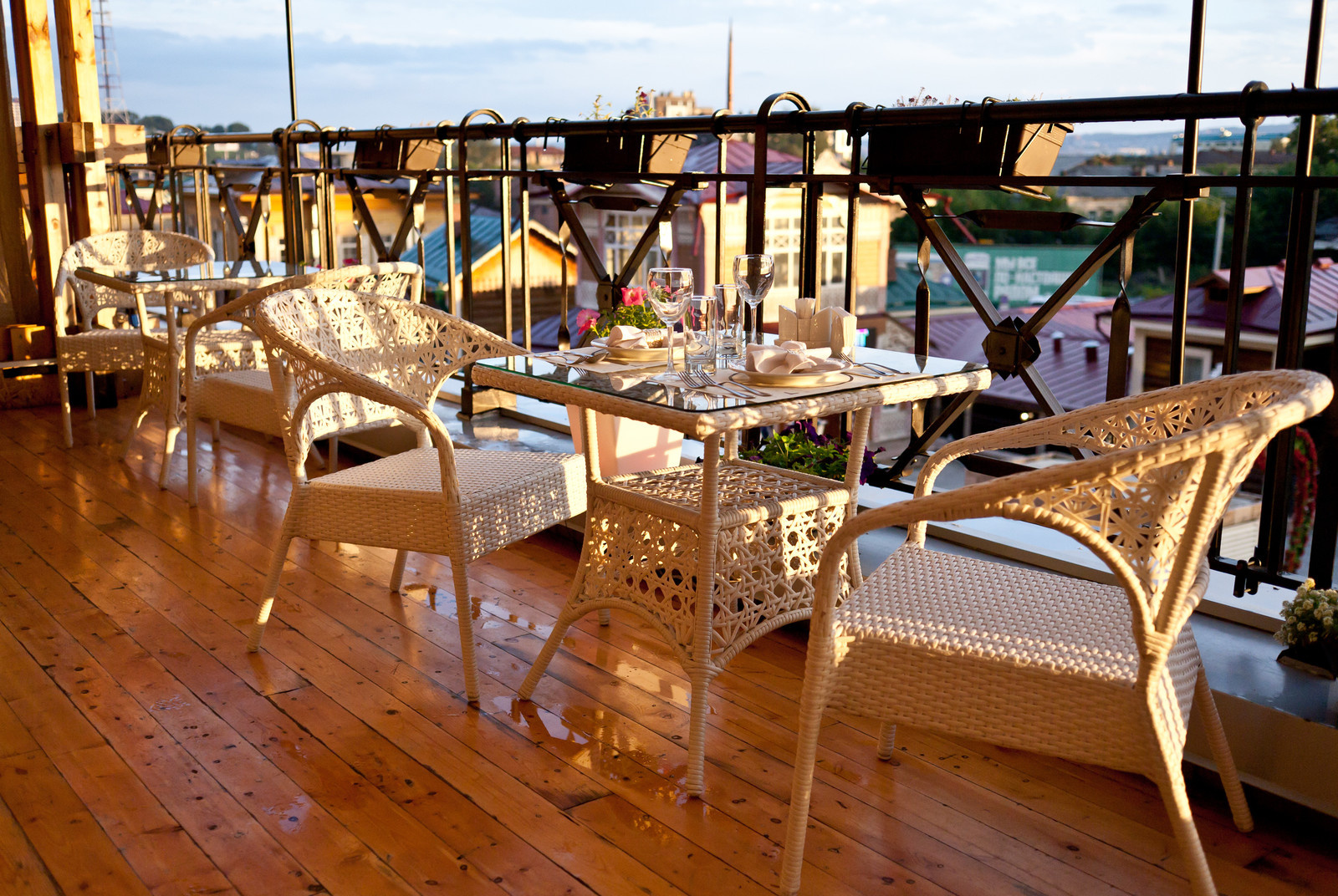 Уличная терраса ресторана "Авторская кухня"