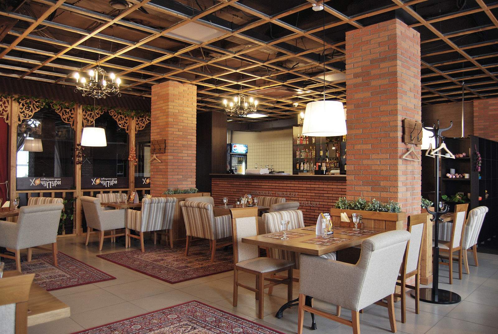 Ресторан кавказской кухни "ХочуПури"