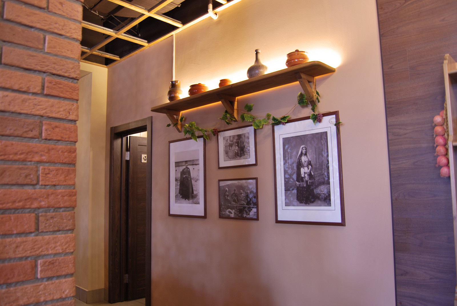 Ресторан кавказской кухни "ХочуПури"