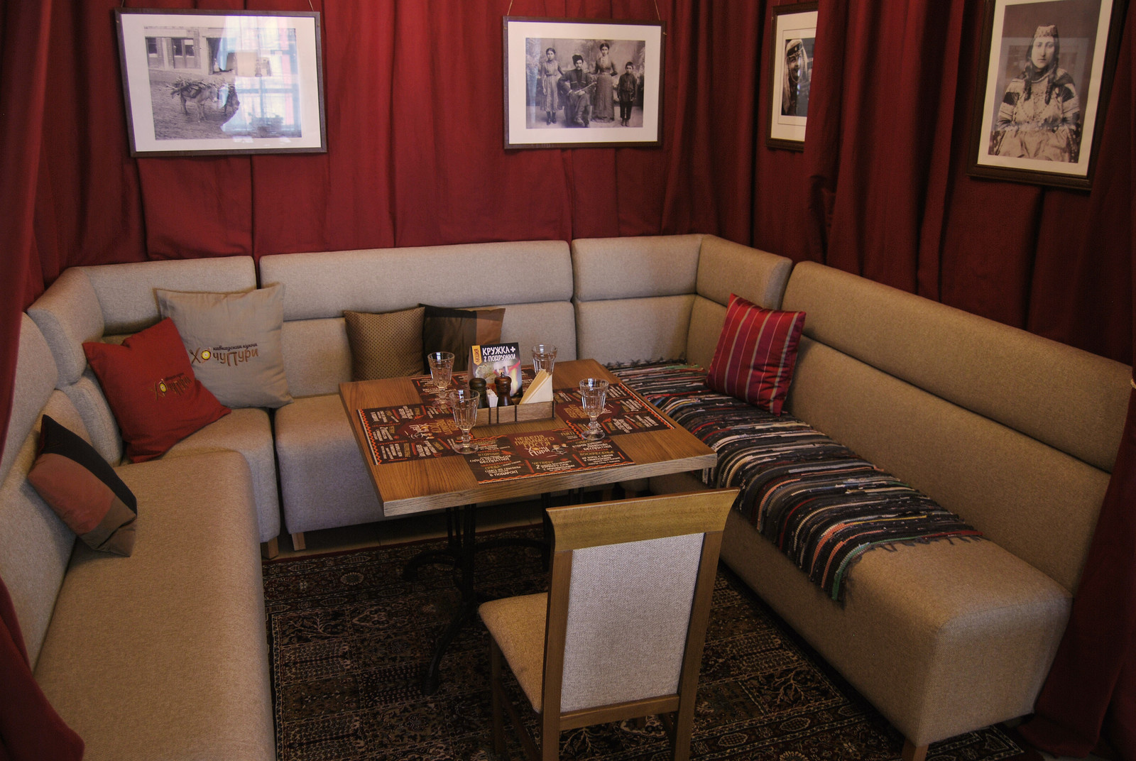 Обложка проекта: Ресторан кавказской кухни "ХочуПури"