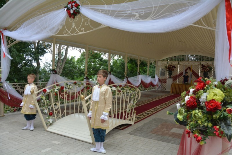 Беседка Счастья, для бракосочетания