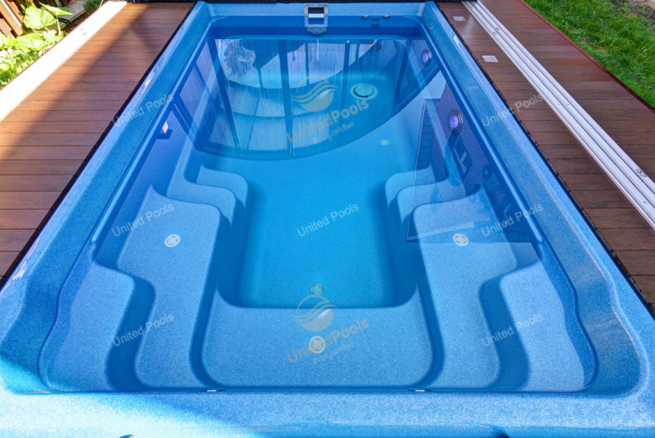 Композитный бассейн Compass Pools X-Trainer 45 в деревне Шеломово