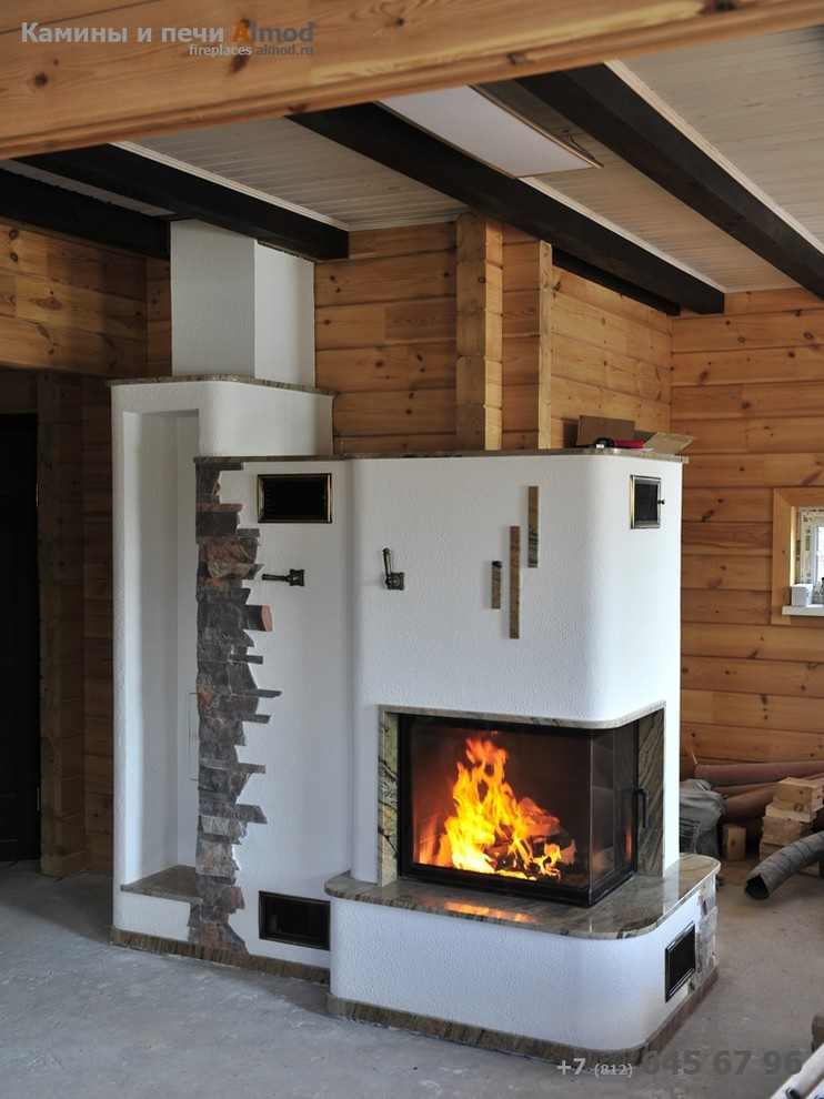 Отделка камина с угловой топкой